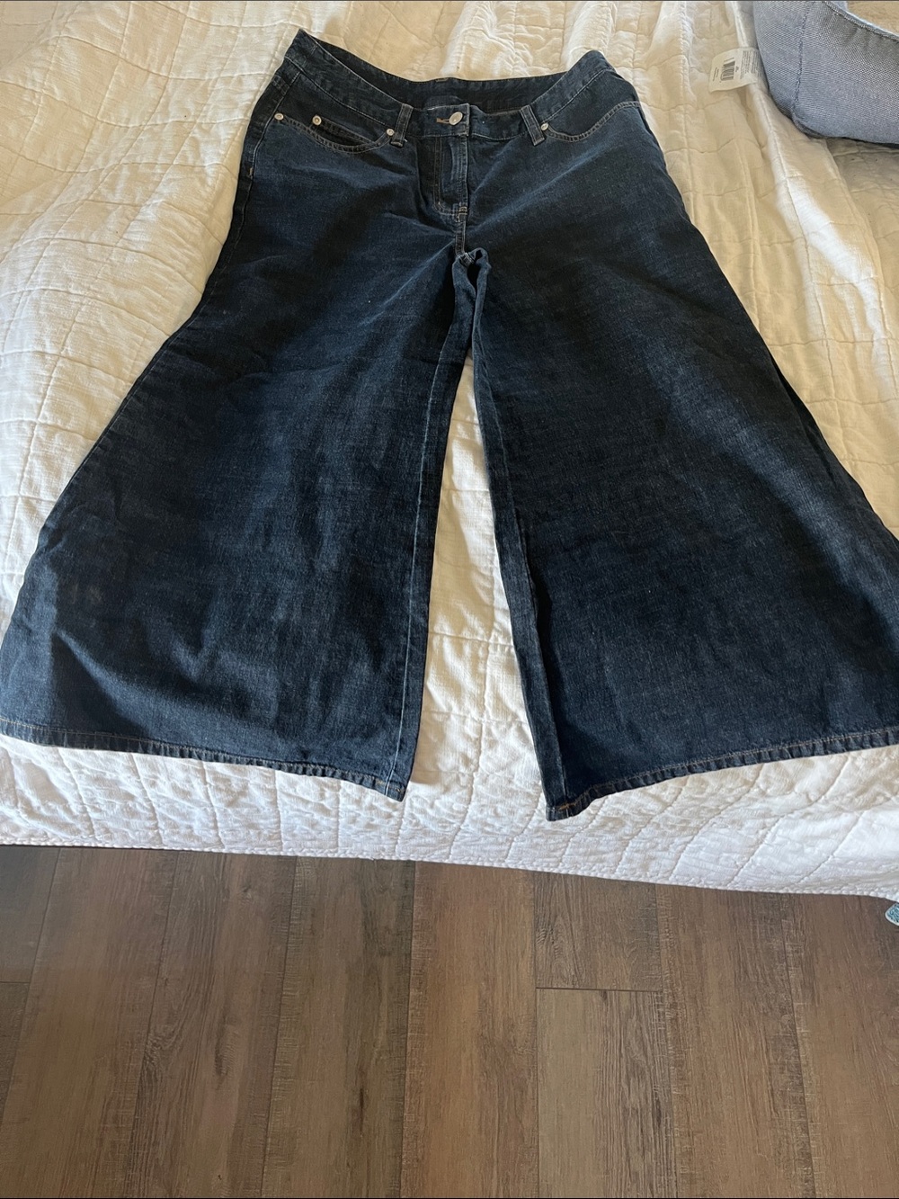 Wide-Leg Flare Jeans in for Women Crop Length Dark Denim